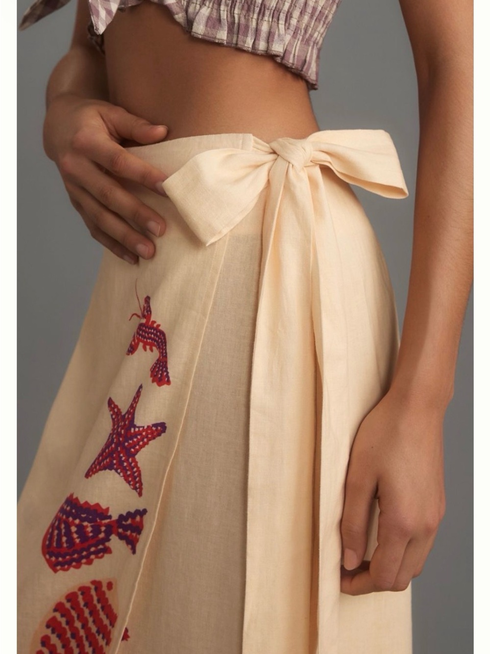 FARM Rio Cream Wrap Skirt with Pink and Purple Shell Print - Picture 5 of 7